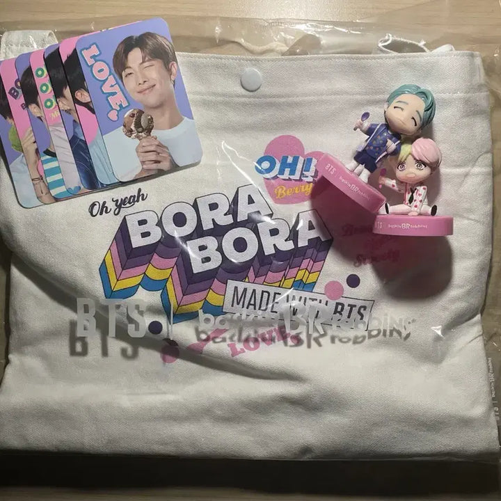 방탄소년단 배라 에코백 + 배라 포카 + 배라 피규어