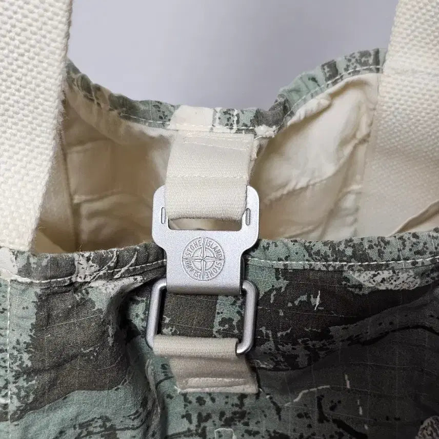 [BUNJANG] Stone Island Scan Camo Tote Bag / 스톤아일랜드 스캔 카모 온 스트레치 립스탑-OVD 토트백 (새 상품)
