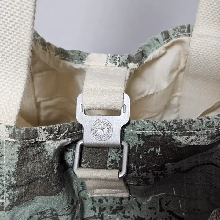 [BUNJANG] Stone Island Scan Camo Tote Bag / 스톤아일랜드 스캔 카모 온 스트레치 립스탑-OVD 토트백 (새 상품)
