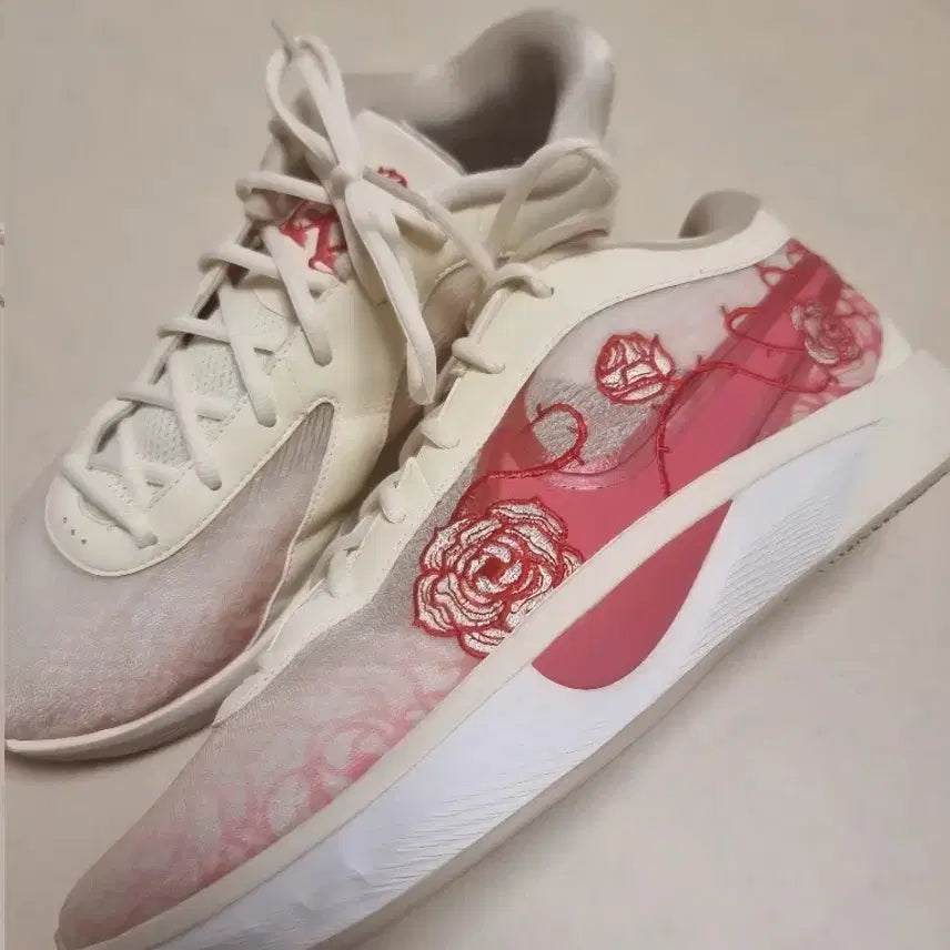 [BUNJANG] Zoom Freak 6 Sneakers / 줌프릭 6  290mm