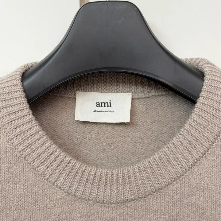 [BUNJANG] Ami Virgin Wool Big Heart Knit Beige L / 아미 버진울 빅하트 니트 베이지 L