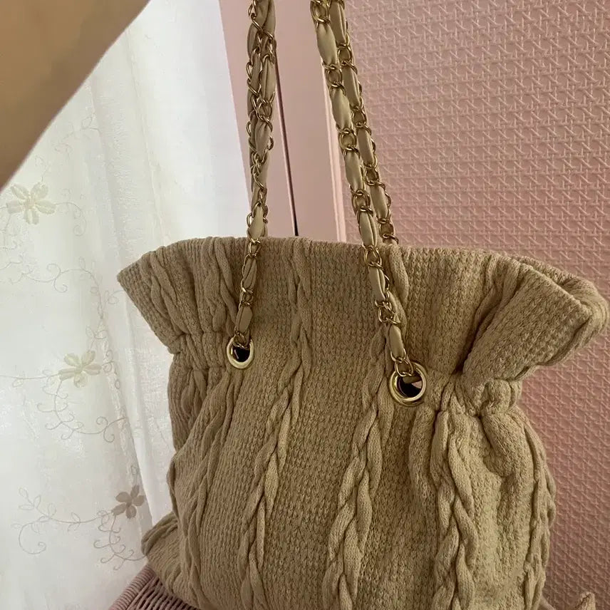 [BUNJANG] Knit Shirring Shoulder Bag with Chain / 니트 셔링 숄더백 체인백