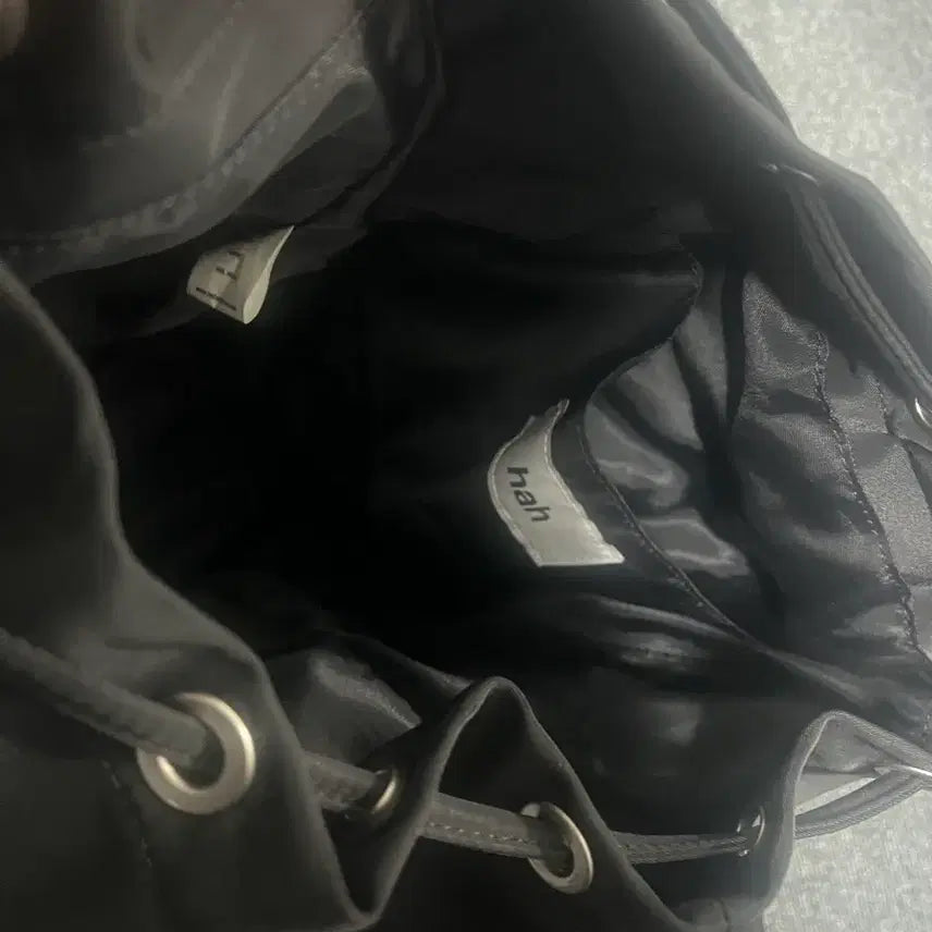 [BUNJANG] HA Archives Waterloo Black Nylon Duffel Bag / 하 아카이브 2웨이 워털루 블랙 나일론 더플백