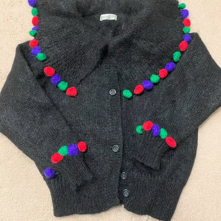 [BUNJANG] Pom-Pom Collar Cardigan / 폼폼이 카라 가디건