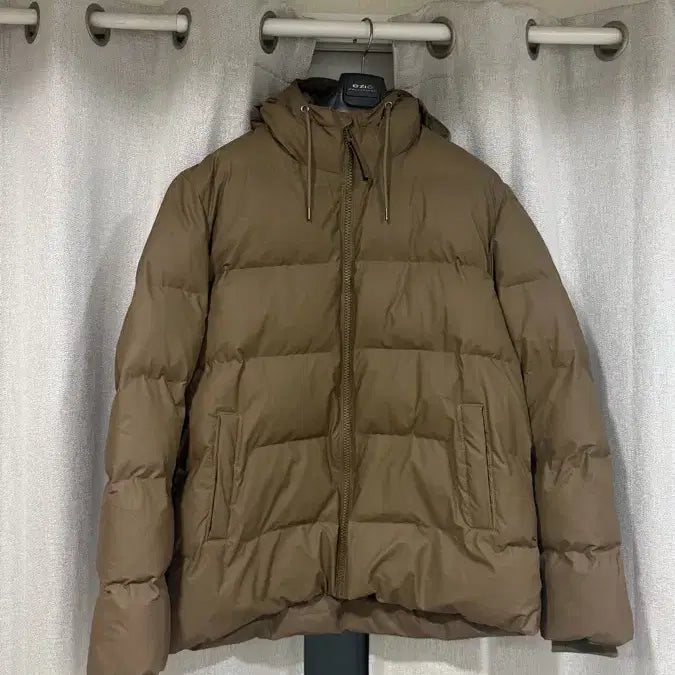 [BUNJANG] RAINS Puffer Jacket (Size 105) / (마지막) RAINS 레인스 푸퍼 패딩(105 사이즈)