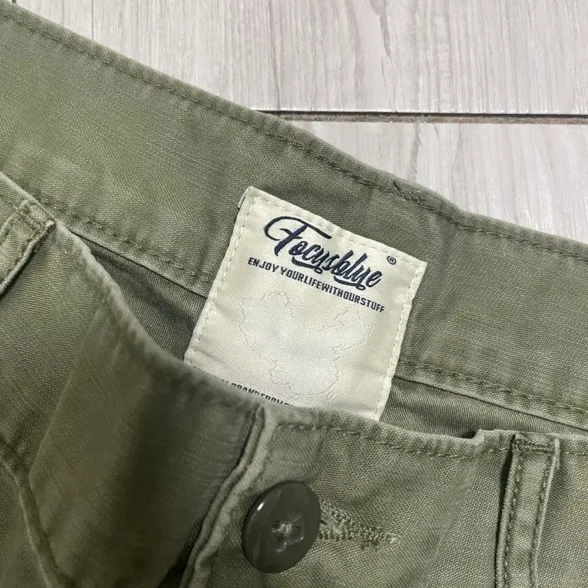 [BUNJANG] Military Patchwork Painting Pants L Size / 밀리터리 페인팅 패치워크 팬츠 L사이즈