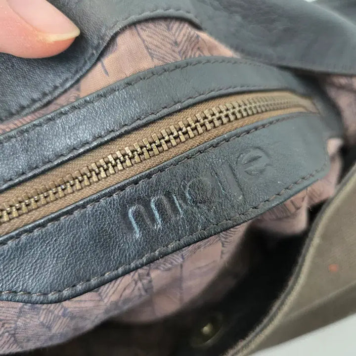 [BUNJANG] Maje Vintage Brown Tassel Shoulder Bag / 주말특가!!  마쥬 빈티지 브라운 태슬 넉넉한 숄더백