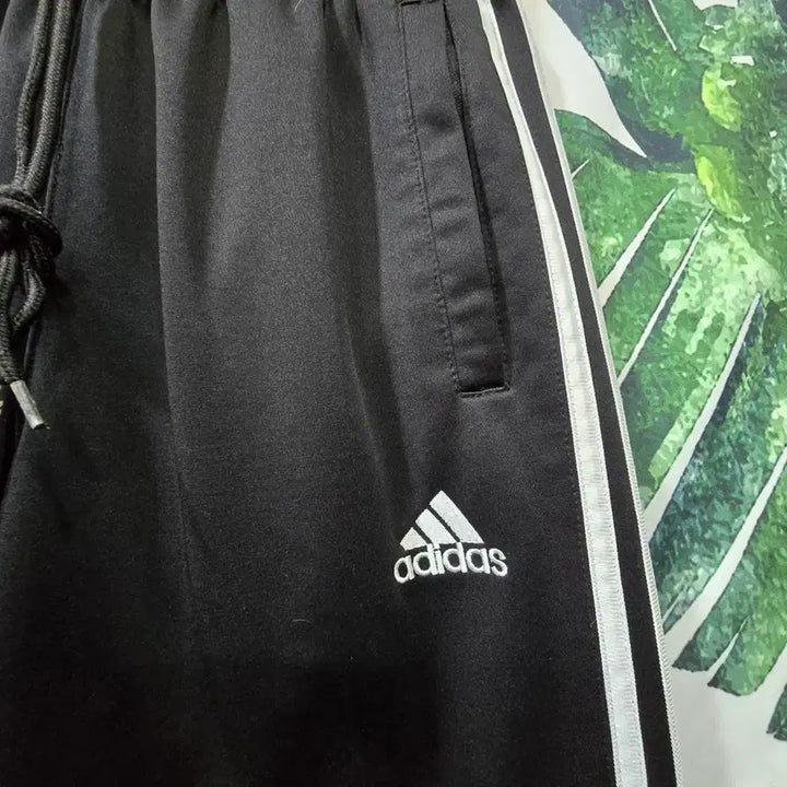 [BUNJANG] Adidas Training Pants (Black) - S / 아디다스 adidas 블랙 트레이닝 팬츠 S (밑단지퍼)