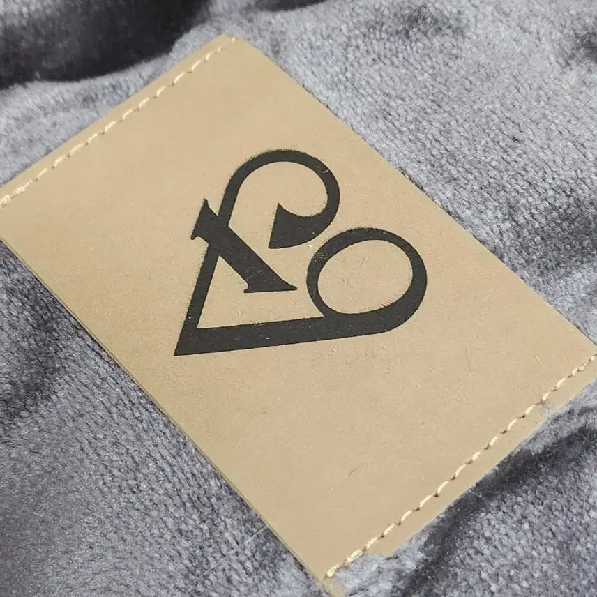 [BUNJANG] fromis_9 White Grid Blanket / 프로미스나인 하얀그리움 담요