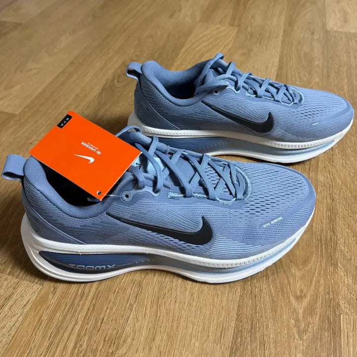 [BUNJANG] Nike Vomero 18 Wide Running Shoes / [255 275 280] 나이키 보메로18 와이드 런닝화