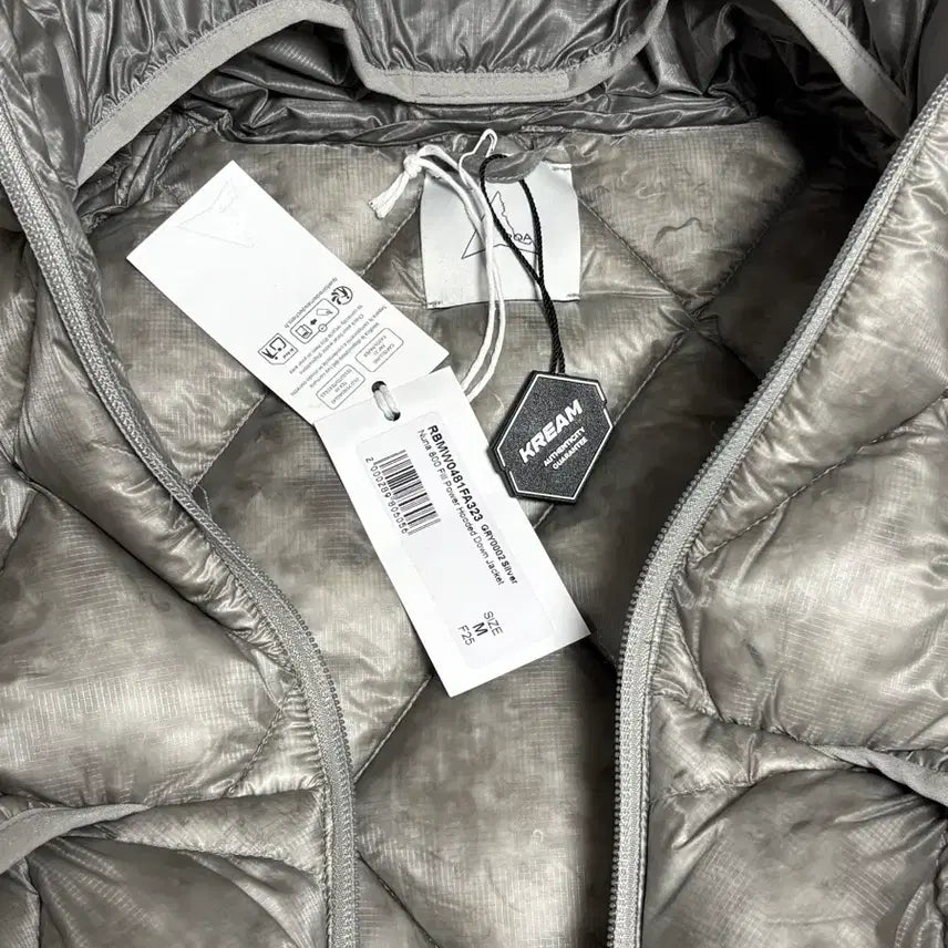 [SOLD OUT] [M]로아 누나 800 필 파워 후드 다운 자켓 실버