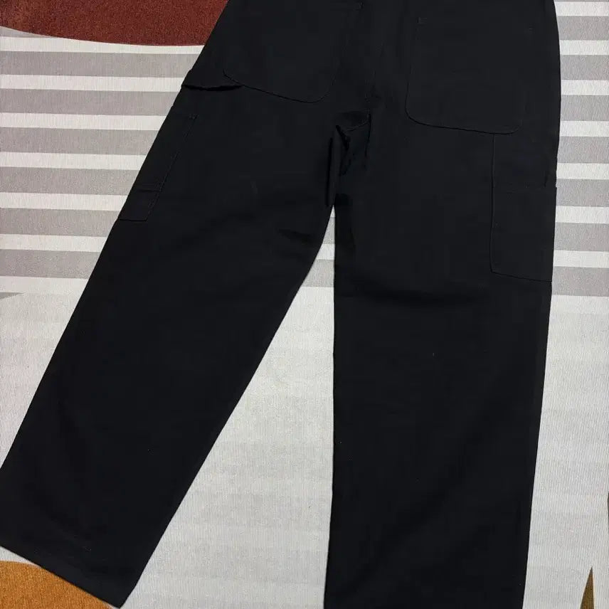 [BUNJANG] Unstandard Regular-Fit Double-Knee Carpenter Pants Black / [36]무탠다드 레귤러핏 더블니 카펜터 팬츠 블랙 판매합니다.