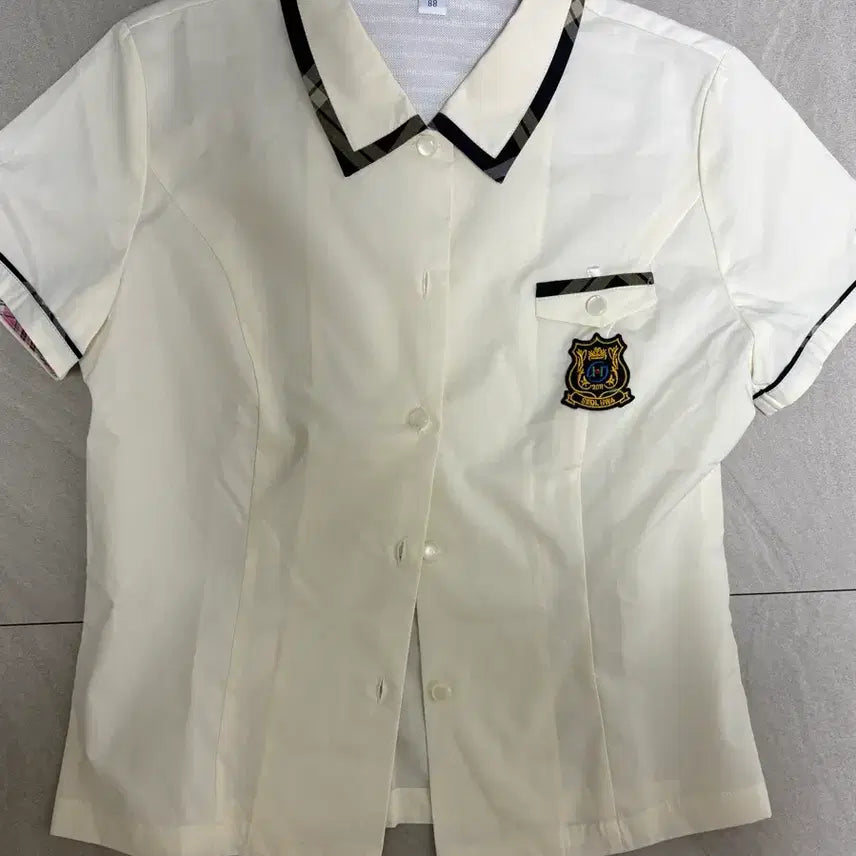 [BUNJANG] Blouse and Skirt Set / 여학생 블라우스 아이보리, 교복짧치