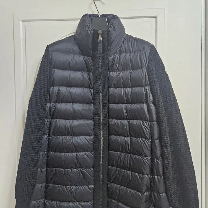 [BUNJANG] Moncler Knit Padded Jacket (Size M) / 몽클레어 니트패딩 M