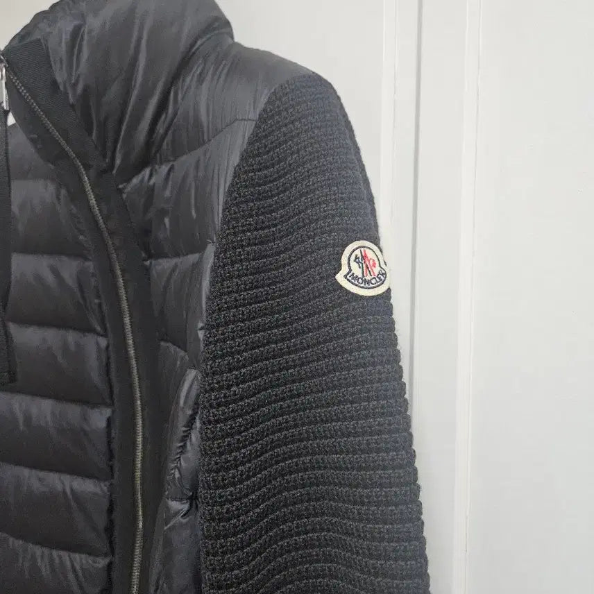 [BUNJANG] Moncler Knit Padded Jacket (Size M) / 몽클레어 니트패딩 M