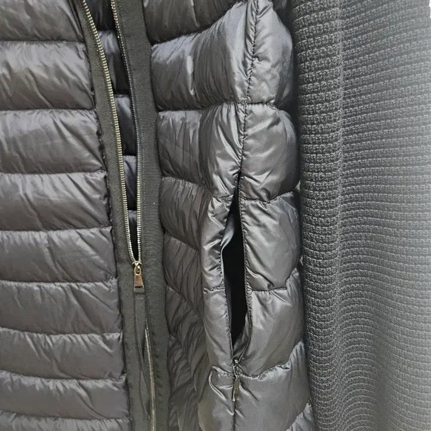 [BUNJANG] Moncler Knit Padded Jacket (Size M) / 몽클레어 니트패딩 M