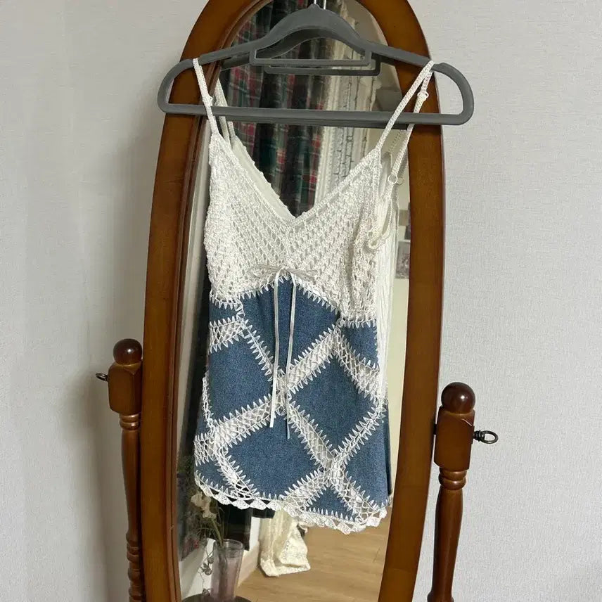 [BUNJANG] Vintage Denim Crochet Sleeveless Top / 빈티지 데님 크로셰 슬리브리스