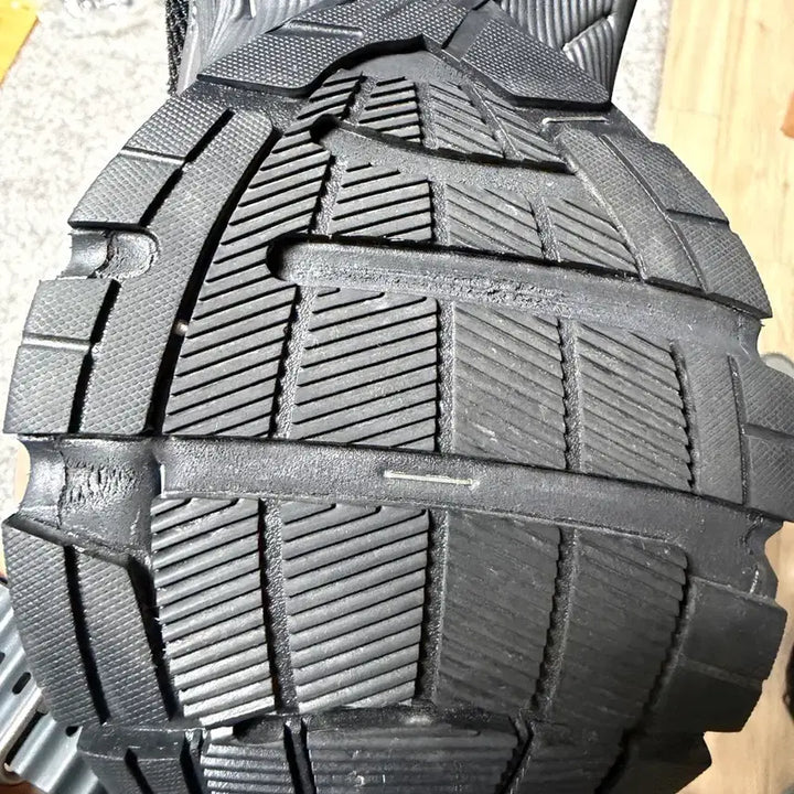 [BUNJANG] Balenciaga Stapler Black 41 / 발렌시아가 스테이플러 블랙 41