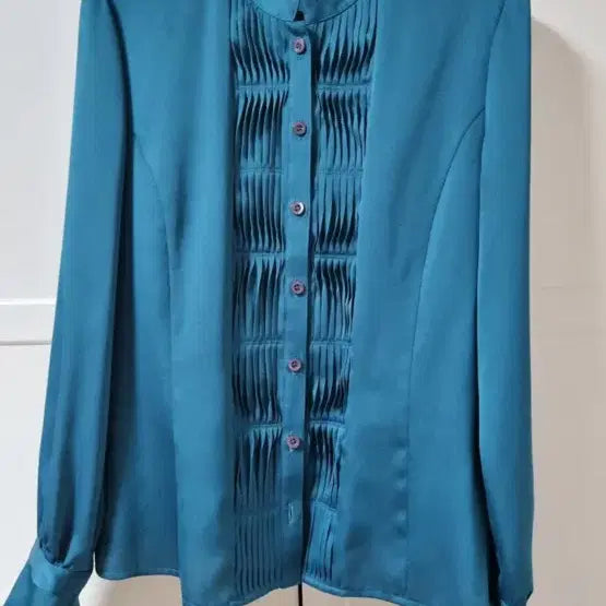 [BUNJANG] CN Emerald Pinstuck Blouse / CN 핀턱 블라우스 에메랄드