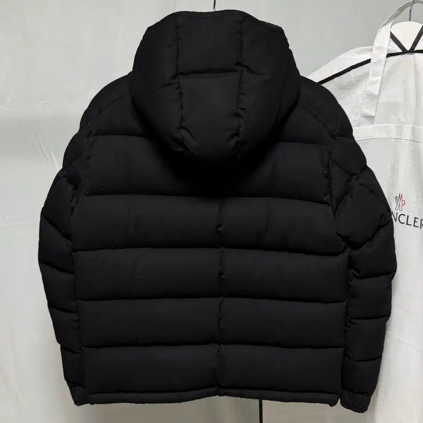 [BUNJANG] Moncler Mongenèvre Padded Jacket Black / [S+급/3] 몽클레어 몽제네브르 패딩 블랙 풀구성