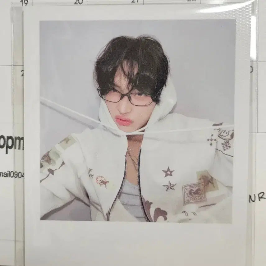 라이즈 시그 폴라로이드 원빈