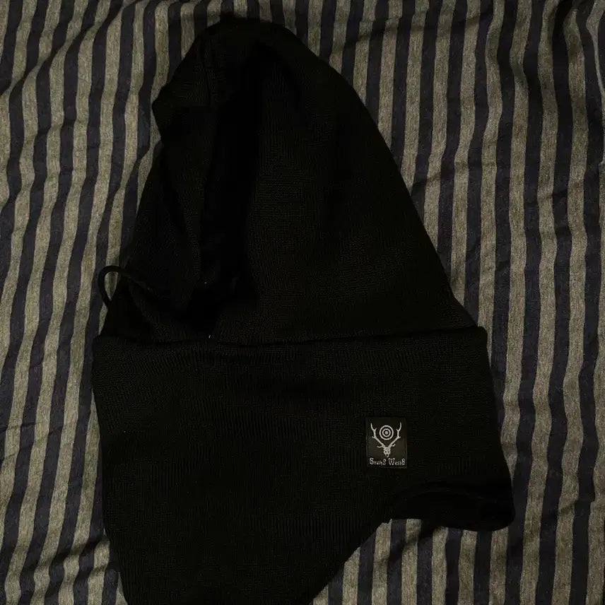 [BUNJANG] Os Knit Hood Balaclava / [os] 남이서팔 니트 후드 바라클라바