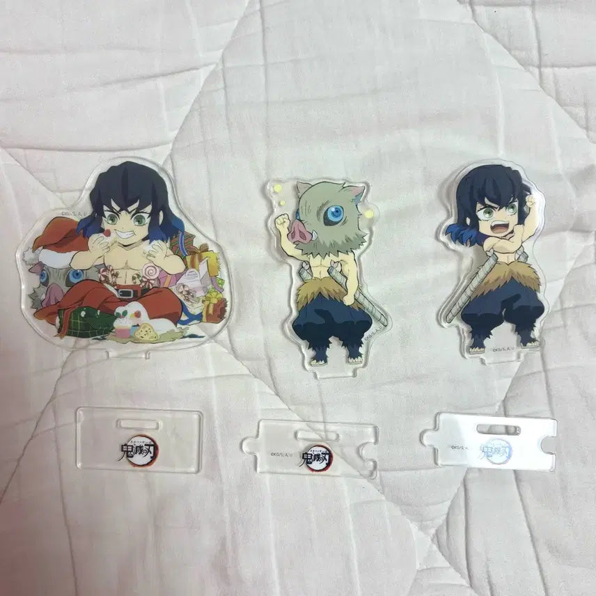 [BUNJANG] Inosuke Christmas Acrylic Keychain Demon Slayer / 일괄 !! 이노스케 크리스마스 아크릴 연결 아크릴 귀칼 귀멸의 칼날