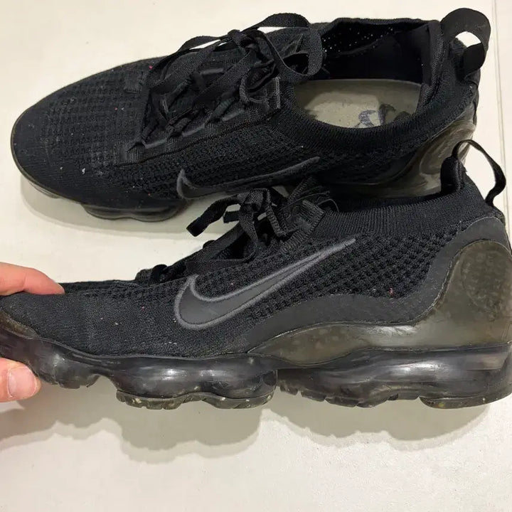 [BUNJANG] Nike Air VaporMax 2021 Flyknit Black 260mm Sneakers / 나이키 베이퍼맥스 2021 플라이니트 블랙 260mm