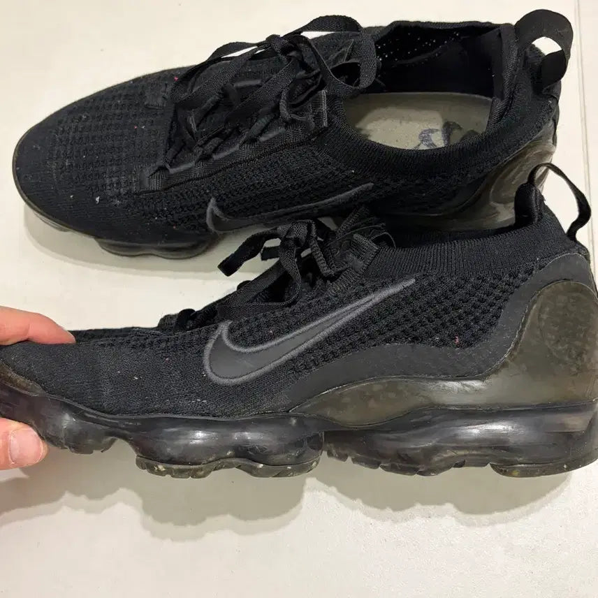 [BUNJANG] Nike Air VaporMax 2021 Flyknit Black 260mm Sneakers / 나이키 베이퍼맥스 2021 플라이니트 블랙 260mm