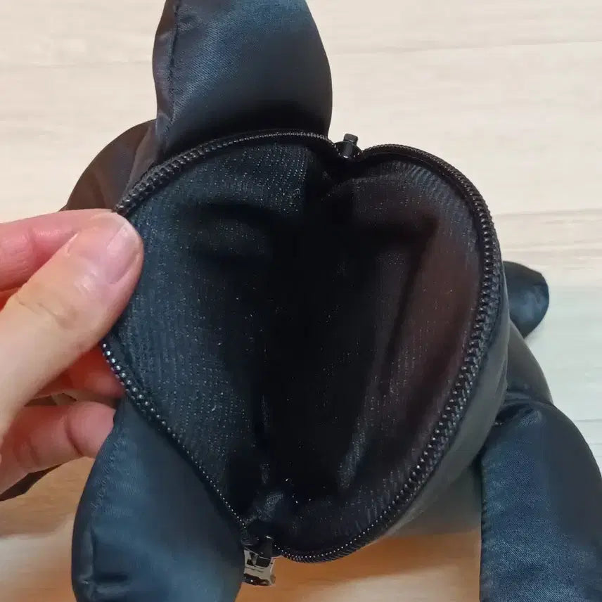 [BUNJANG] Laffer Hug Bear Shoulder Bag / 새상품 라퍼 HUG BEAR SHOULDER BAG 곰돌이 크로스백 가방