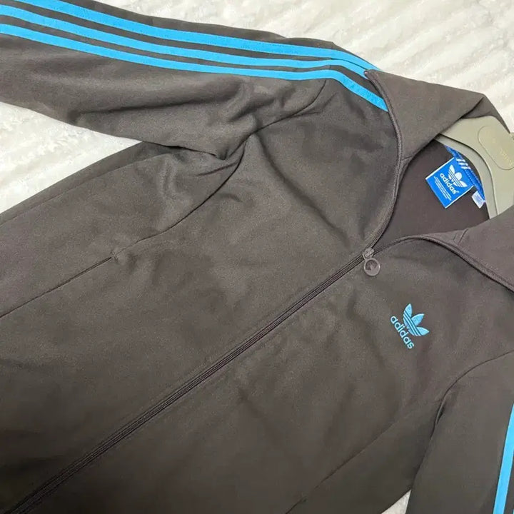 [BUNJANG] Adidas Brown Jersey / 갈색 아디다스 져지