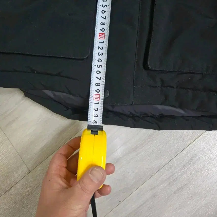 [BUNJANG] Discovery Expedition Padded Jacket (Size 95) / 디스커버리 익스페디션 패딩(95)