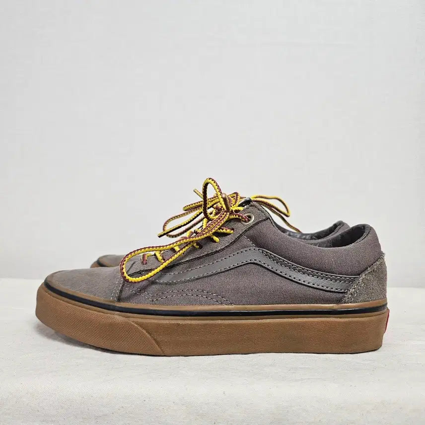 [BUNJANG] Vans Old Skool Falcon Boot Lace Gumsole Brown Sneakers / 220반스 올드스쿨 팔콘 부트 레이스 검솔 브라운 -381