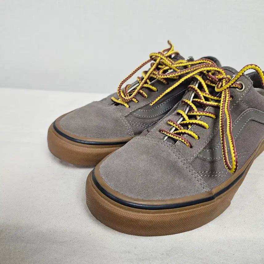 [BUNJANG] Vans Old Skool Falcon Boot Lace Gumsole Brown Sneakers / 220반스 올드스쿨 팔콘 부트 레이스 검솔 브라운 -381