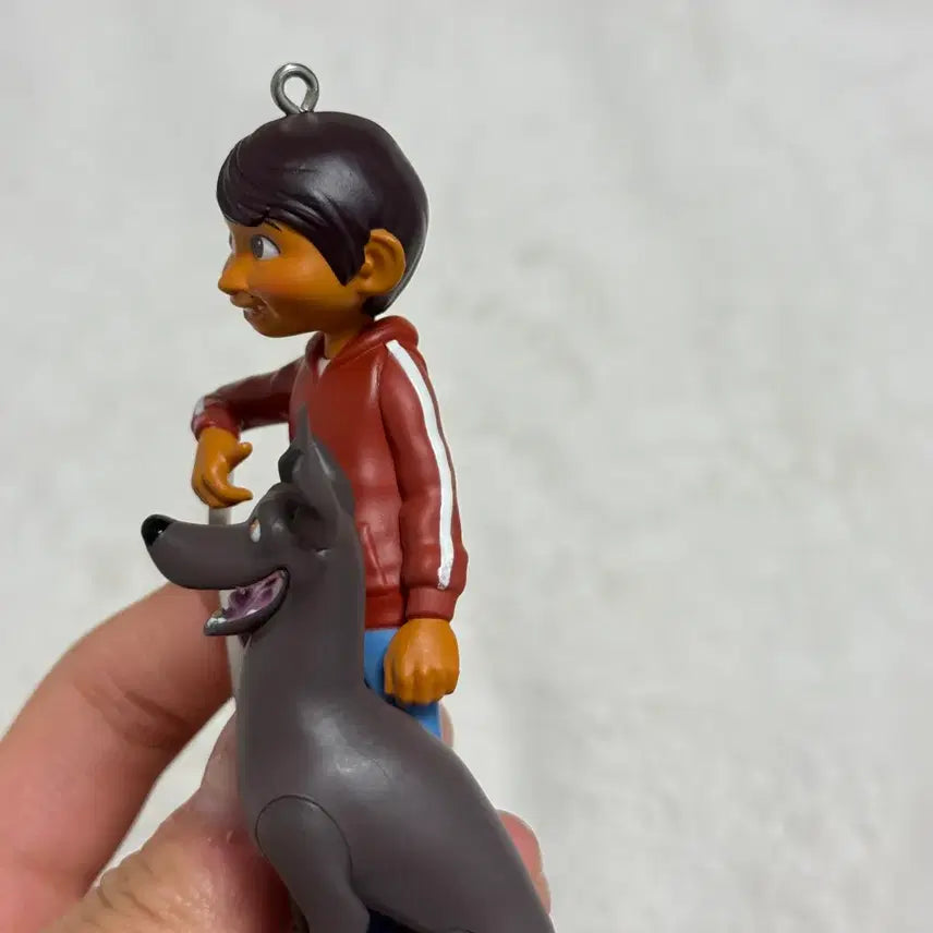 [BUNJANG] Disney Coco Miguel Ornament Figure / 홀마크 디즈니 코코 미구엘 오너먼트 피규어