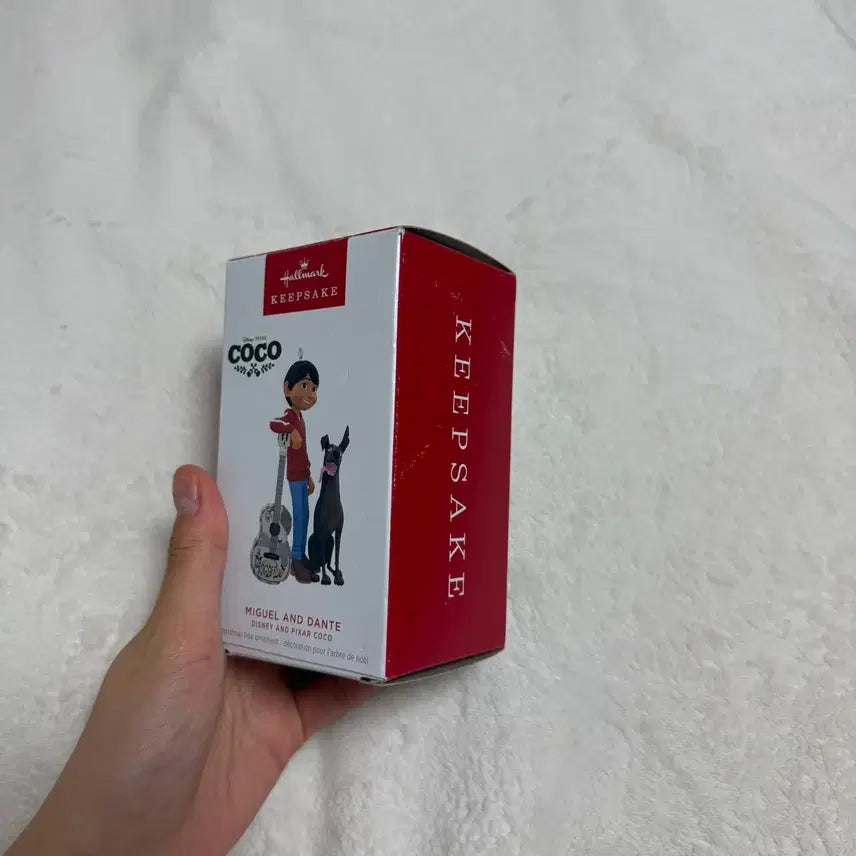 [BUNJANG] Disney Coco Miguel Ornament Figure / 홀마크 디즈니 코코 미구엘 오너먼트 피규어