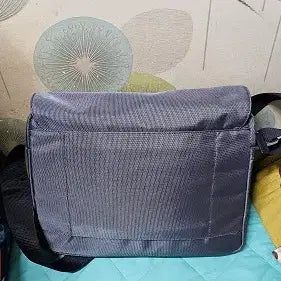 [BUNJANG] Calvin Klein Messenger Bag / 캘빈클라인 진 메신저가방