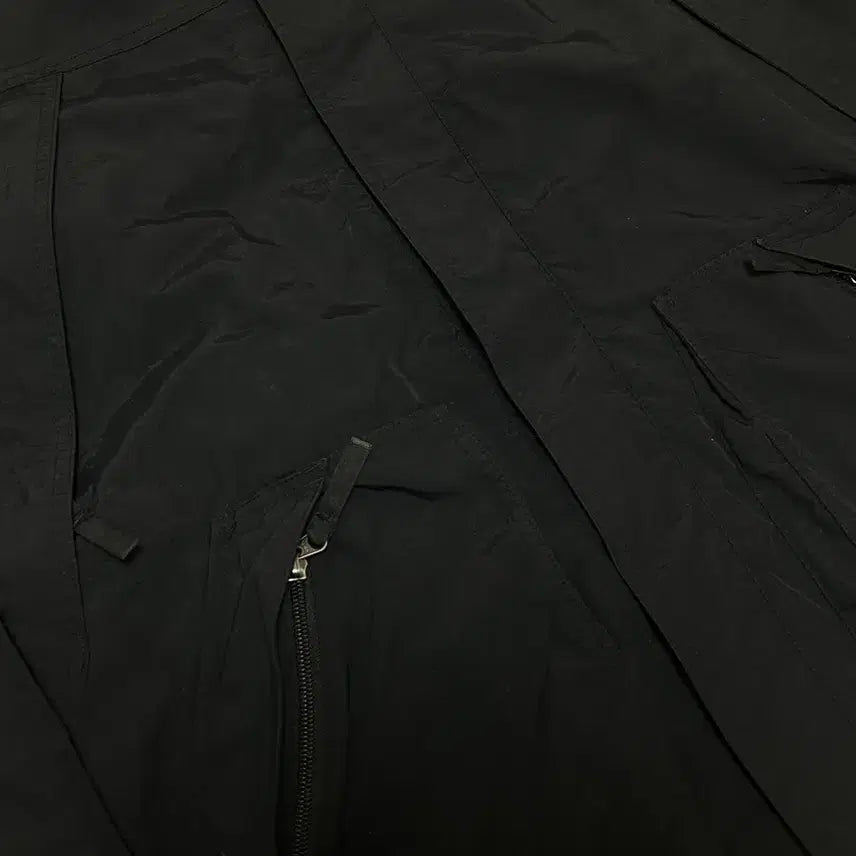 [BUNJANG] The North Face 6-Pocket Hooded Windbreaker Jacket / 노스페이스 블랙 6포켓 후드 바람막이 자켓