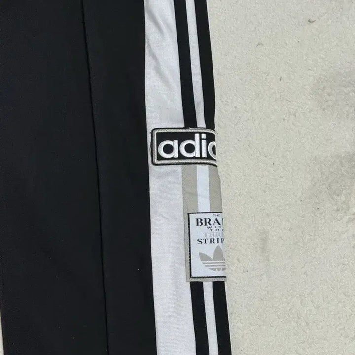 [BUNJANG] Adidas Track Pants Black XS / 아디다스 삼선 트랙 팬츠 블랙 XS