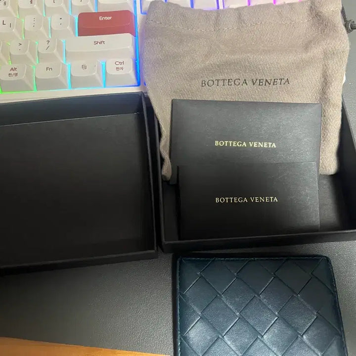 [BUNJANG] Bottega Veneta Intrecciato Card Wallet / [OS] 보테가베네타 인트레치아토 카드지갑