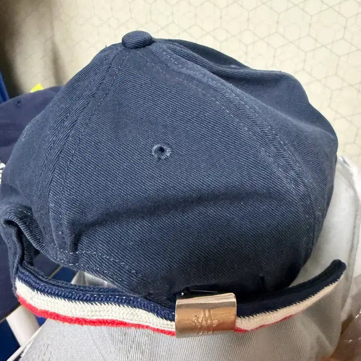 [BUNJANG] Moncler Logo Patch Ball Cap Navy / 몽클레어 로고 패치 볼캡 네이비