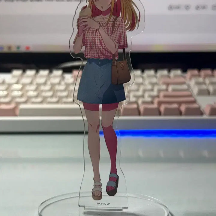 [BUNJANG] Oshi no Ko Hoshino Ruby Acrylic Stand / 최애의 아이 오시노코 호시노 루비 사복 아크릴 스탠드