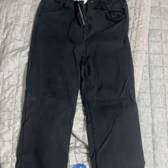 [BUNJANG] Black Bootcut Jeans (2 Available) / 설명창필독 검정 부츠컷 청바지 판매합니당 (2개잇음)스판둘다잇음