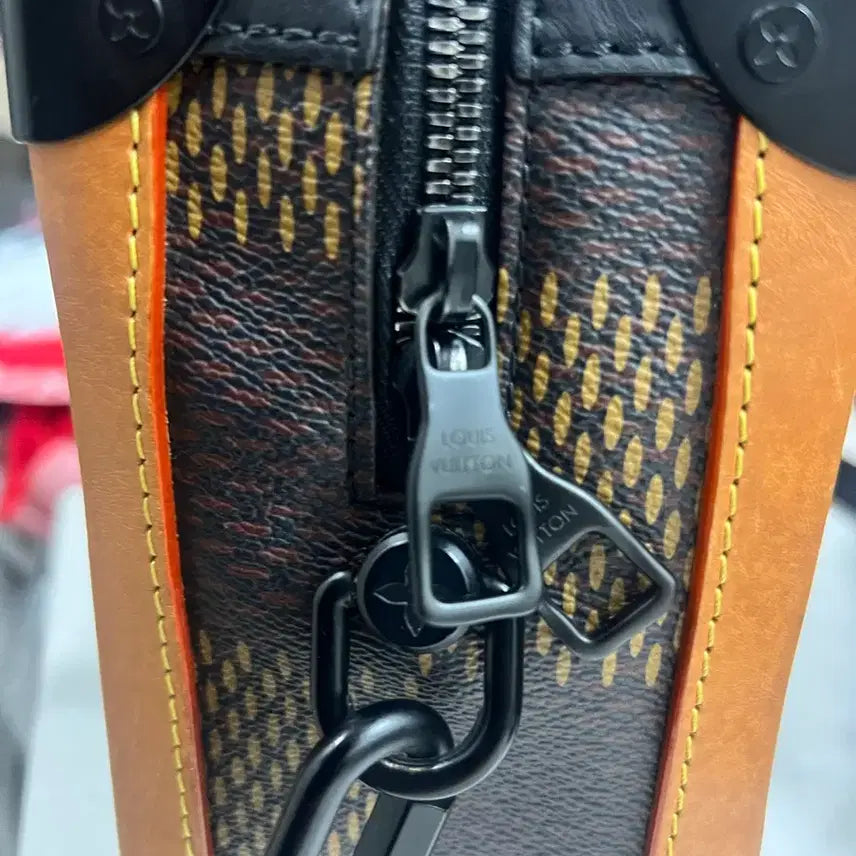 [BUNJANG] Louis Vuitton NIGO Soft Trunk / 루이비통 니고 콜라보 소프트크렁크