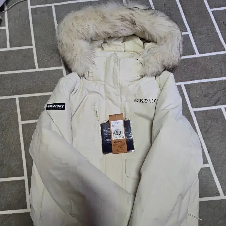 [BUNJANG] Discovery Milford Goose Down Short Padded Winter Jacket / 디스커버리 구스다운 점퍼 숏패딩 겨울 자켓