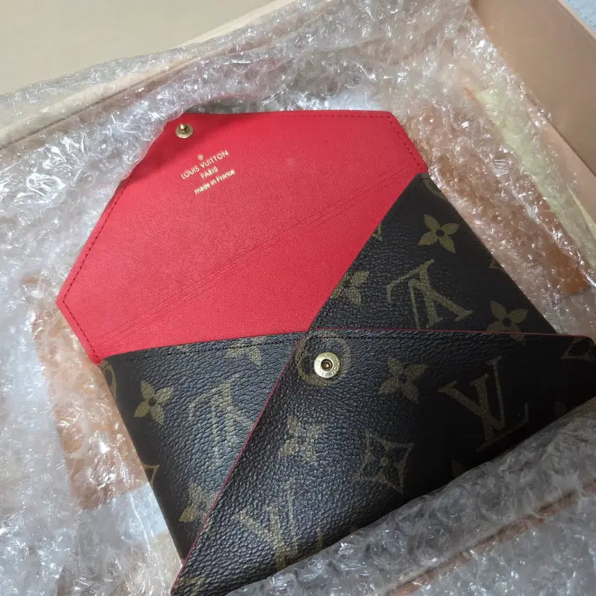 [BUNJANG] Louis Vuitton Monogram Kirigami Pochette Wallet / 루이비통 모노그램 키리가미 포쉐트 지갑