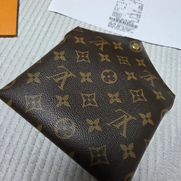 [BUNJANG] Louis Vuitton Monogram Kirigami Pochette Wallet / 루이비통 모노그램 키리가미 포쉐트 지갑
