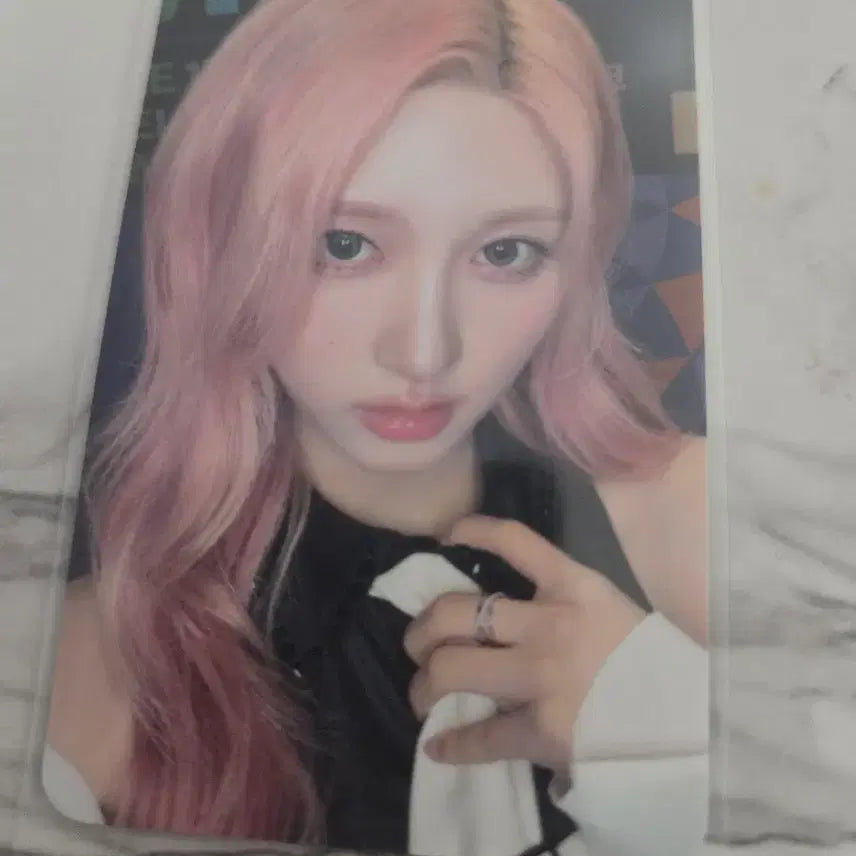 아이브 시크릿 위드뮤 럭드 3차 가을