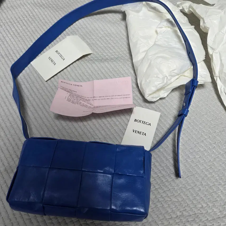 [BUNJANG] Bottega Veneta Cassette Bag / 보테가베네타 레더 카세트백 블루