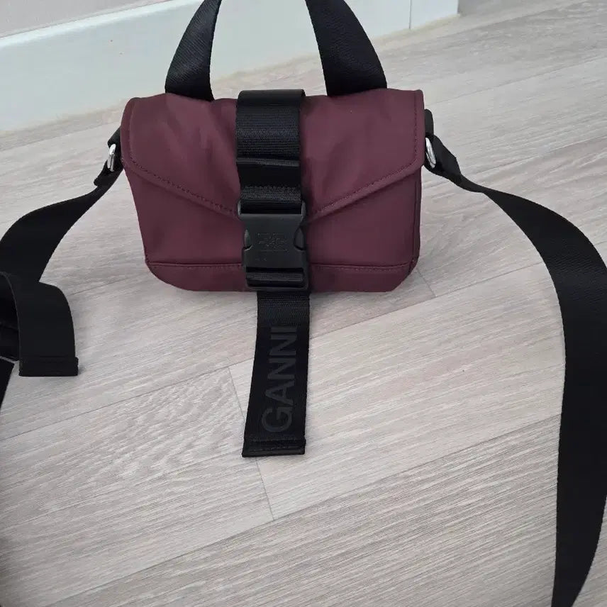 [BUNJANG] Ganni Satchel Bag Mini / 가니 사첼백 미니